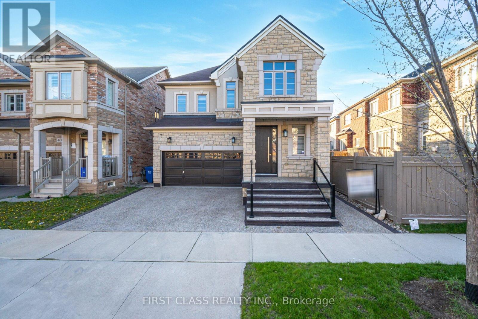 447 George Ryan Ave, Oakville, Ontario