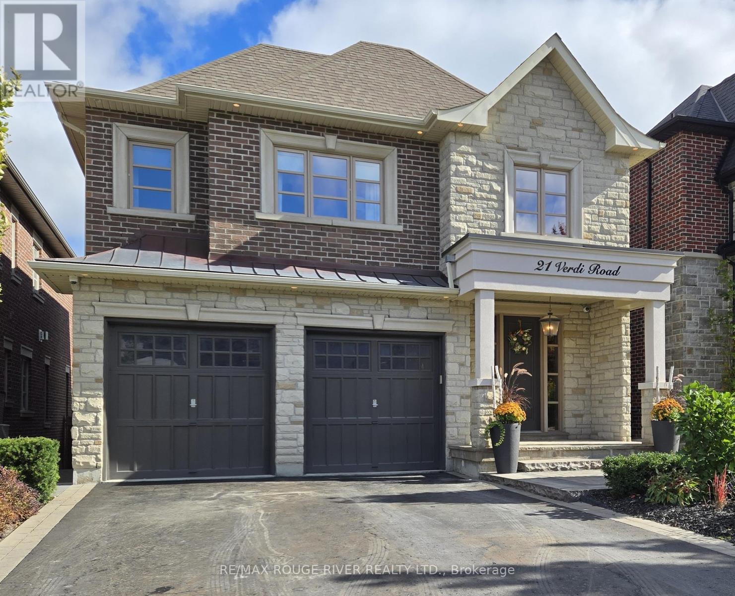 21 Verdi Rd, Richmond Hill, Ontario